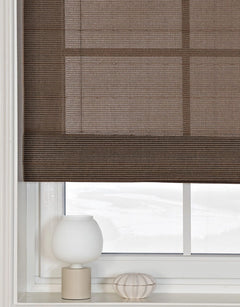 Brun hissgardin/roll-up